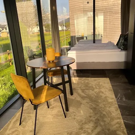 Pur & Erlebnisurlaub Im Spiegelhaus Oeoed